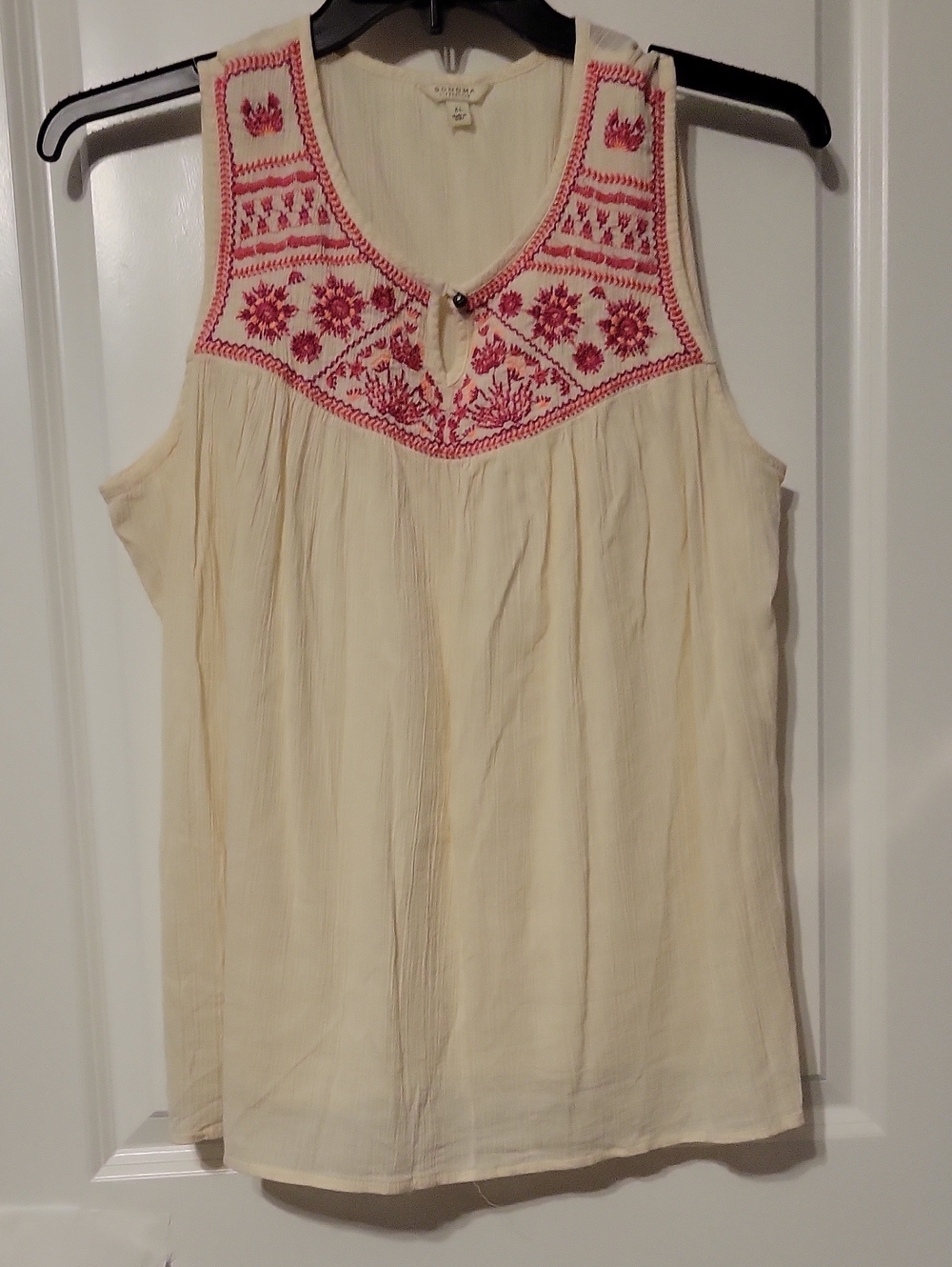 Sonoma Women's Cream Colored Tank W/pink Embroidery Design, XL, Like New.